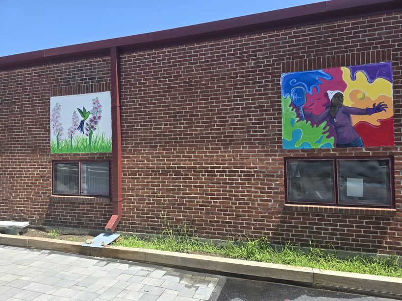 Garden murals painted by the Beacon School